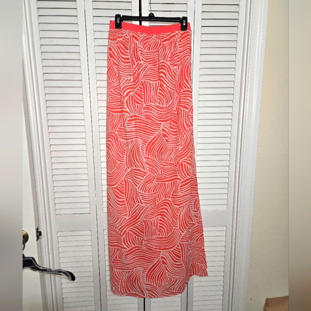 Old Navy Women's XS Coral and White Strapless Maxi Dress
